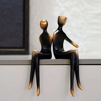 Modern simple abstract figure couple sculpture table edge ornament office living room home TV cabinet entrance decoration