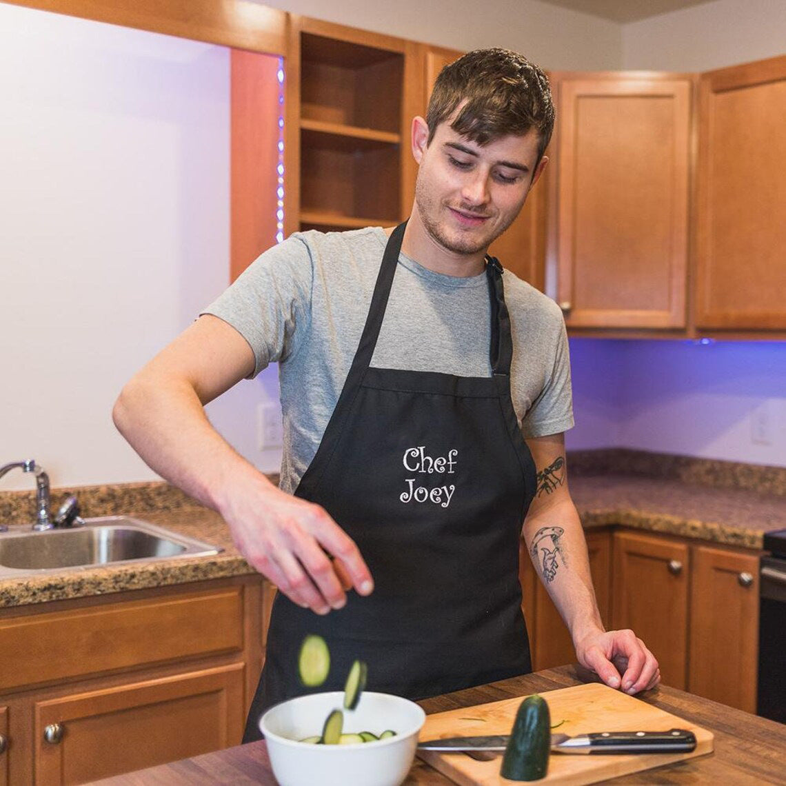 Embroidered children's apron kindergarten painting kids waistcoat chef set with hat