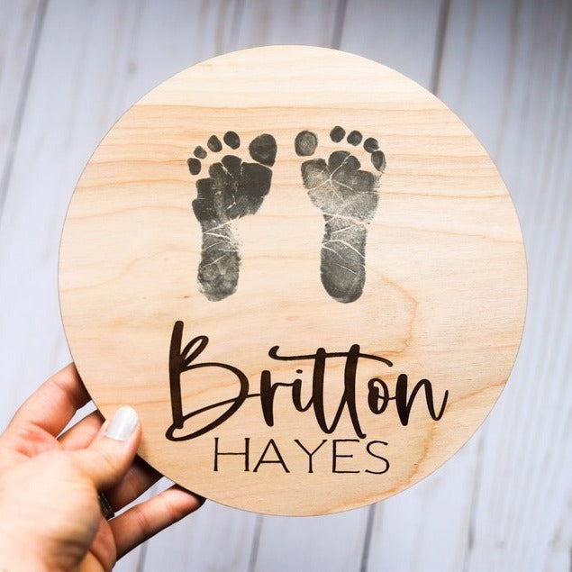 Baby Footprint Sign, Engraved Name Foot print Sign, Birth Announcement Sign Baby Name Sign Wood Hospital Name Sign Newborn Photo Prop
